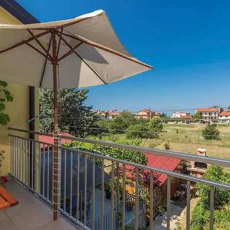 Apartment Nensi Porec Exterior photo