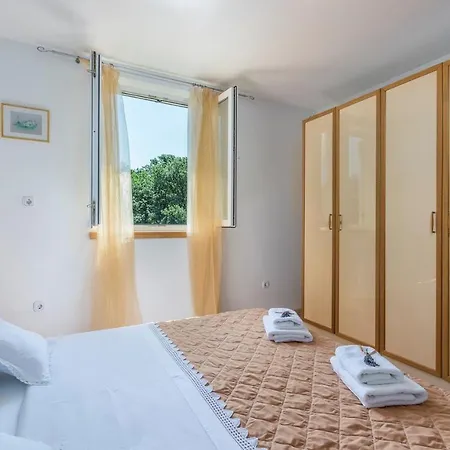 Apartment Nensi Porec Exterior photo