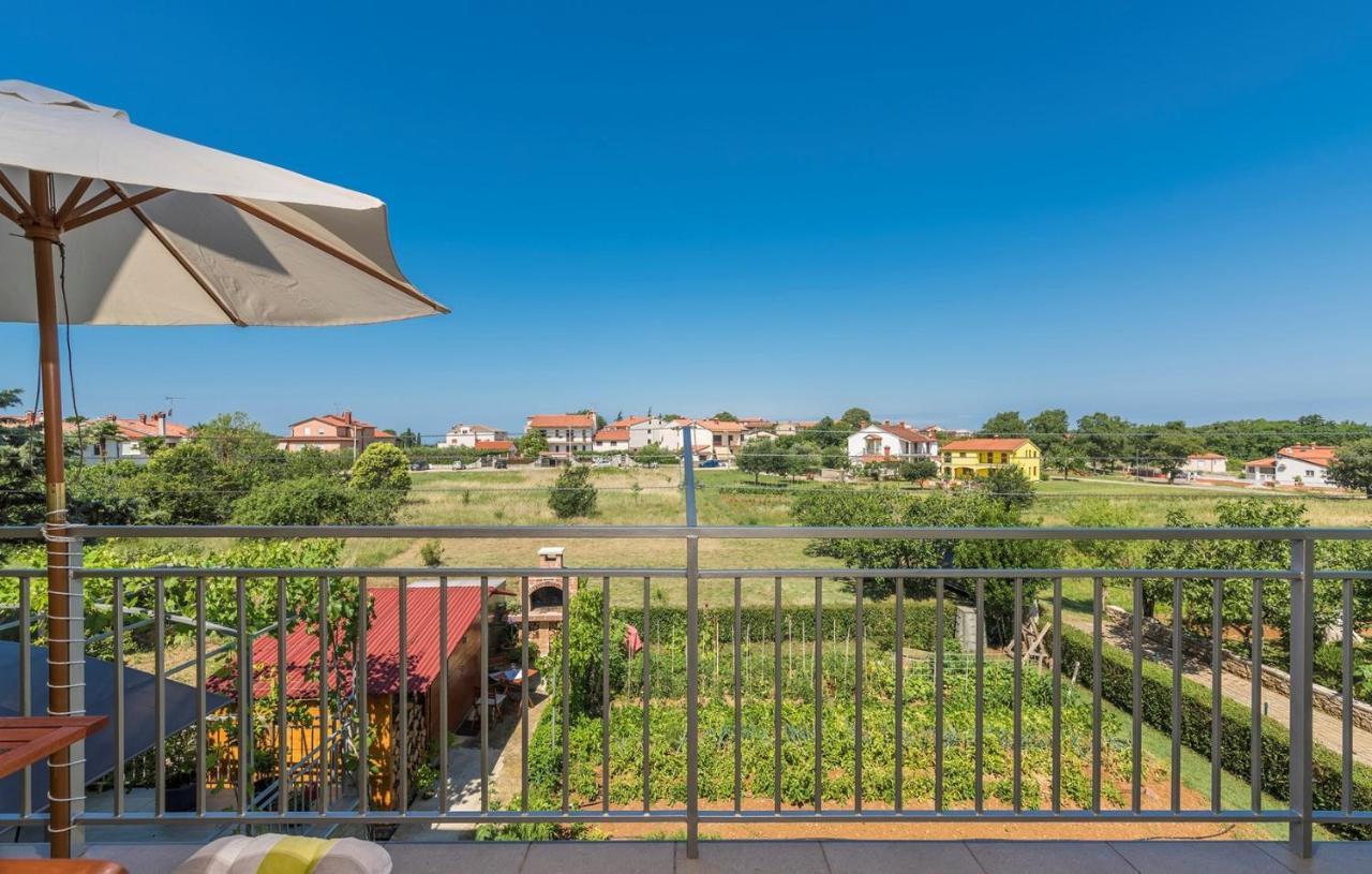 Nensi Porec